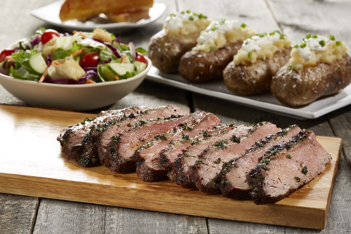 Order Sliced Grilled Tri-Tip Family Meal food online from Sizzler store, Culver City on bringmethat.com