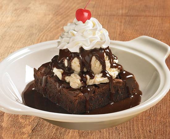 Order Warm Brownie Ala Mode food online from Huddle House store, Pell City on bringmethat.com