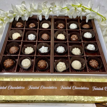 Order Bouquet Of Flowers Truffle Gift Box food online from Twisted Gourmet Chocolates store, Passaic on bringmethat.com