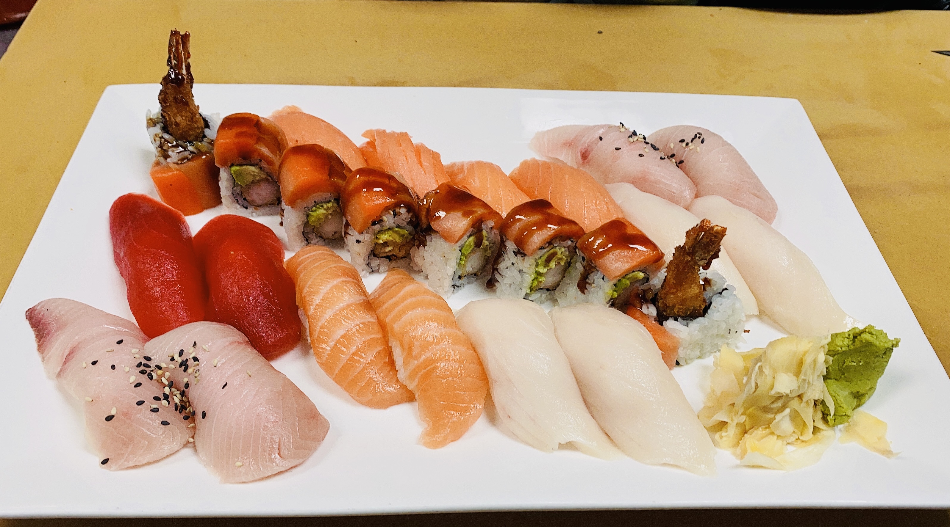 Order Sushi Special Dinner food online from Kissho Asian Bistro & Sushi bar store, Columbus on bringmethat.com