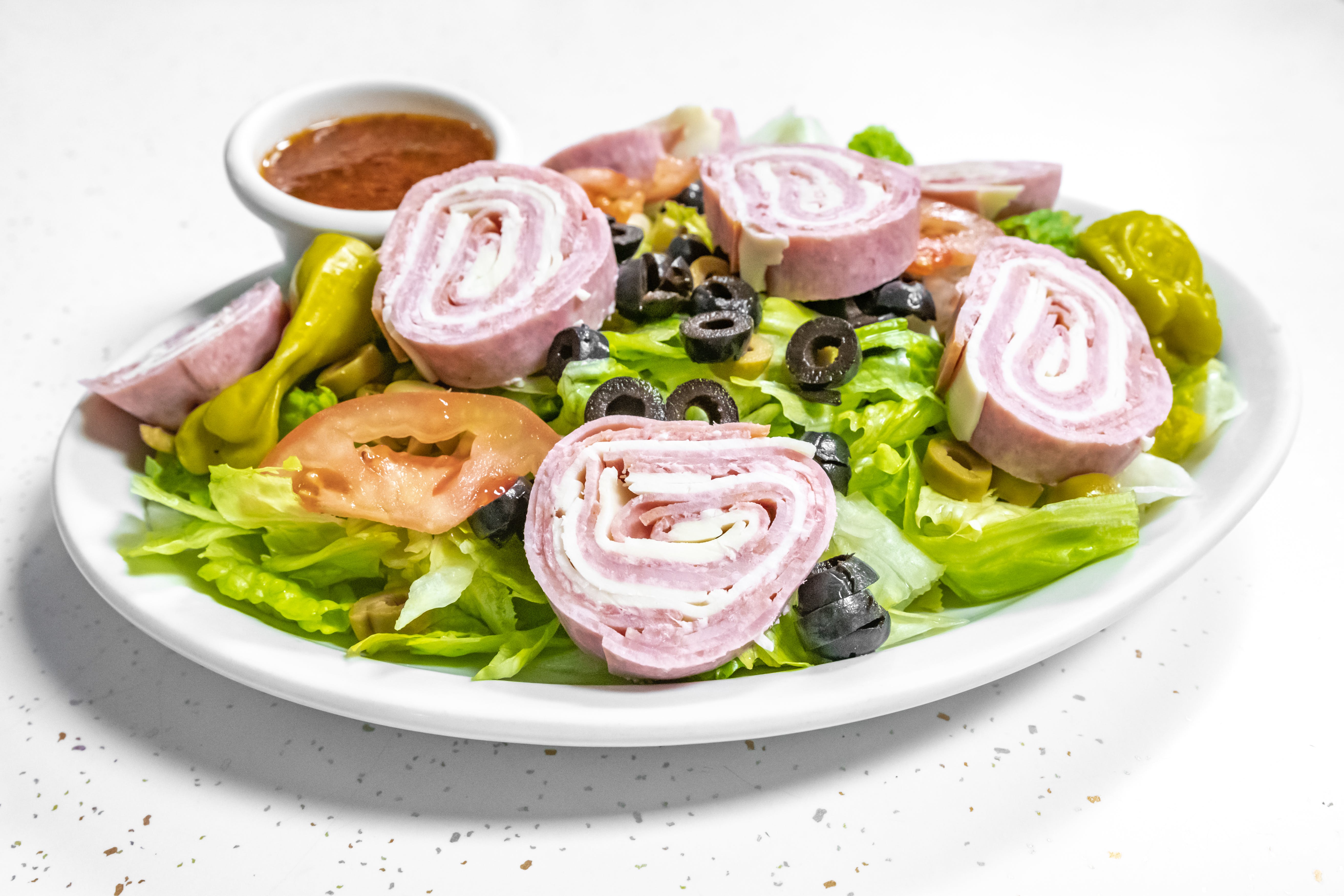 Order Chef's Salad - Salads food online from Brooklyns Best Pizza & Pasta store, Arlington on bringmethat.com
