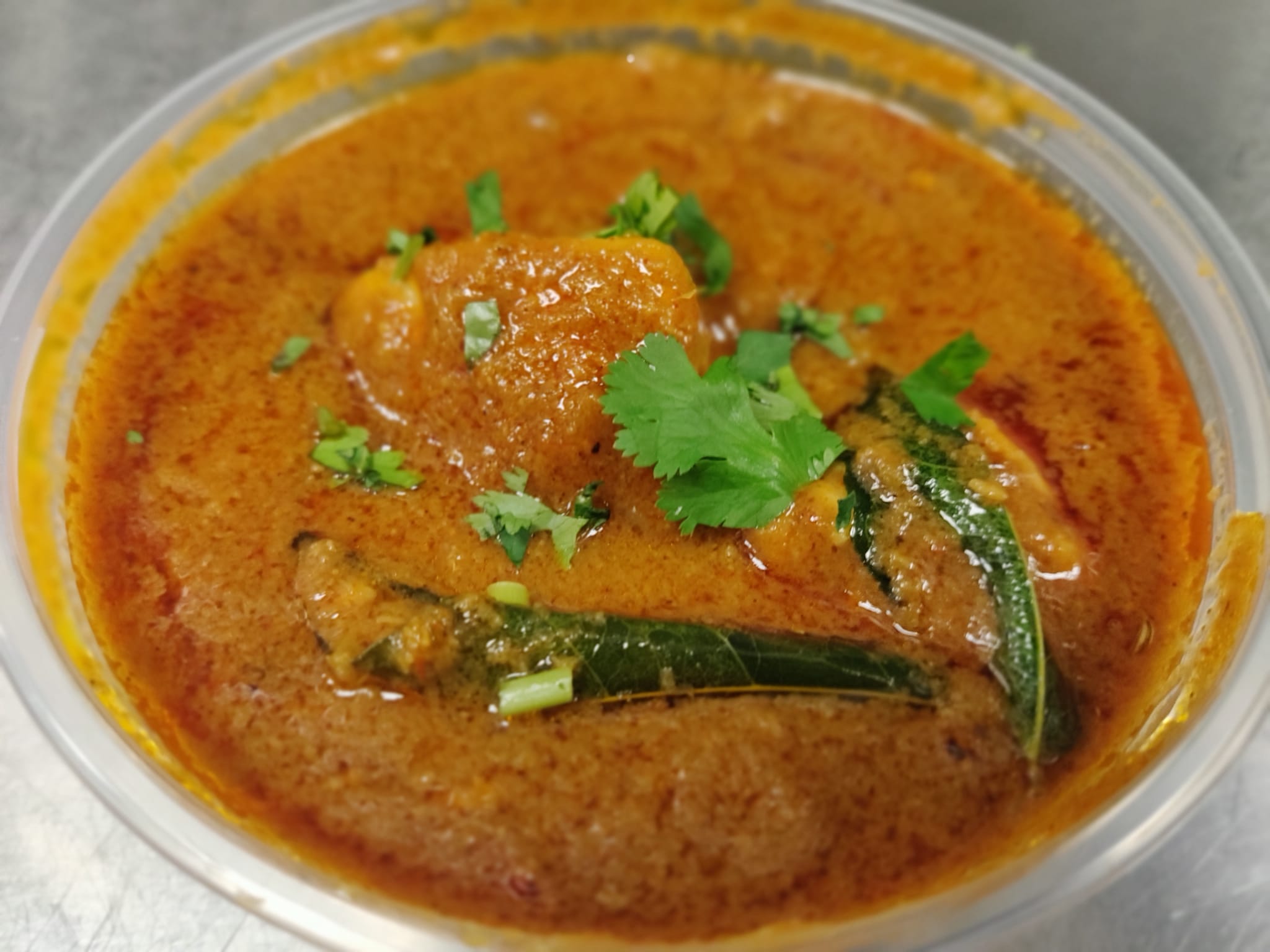 Order Chicken Curry food online from Hyderabad Biryani House store, Rochester on bringmethat.com