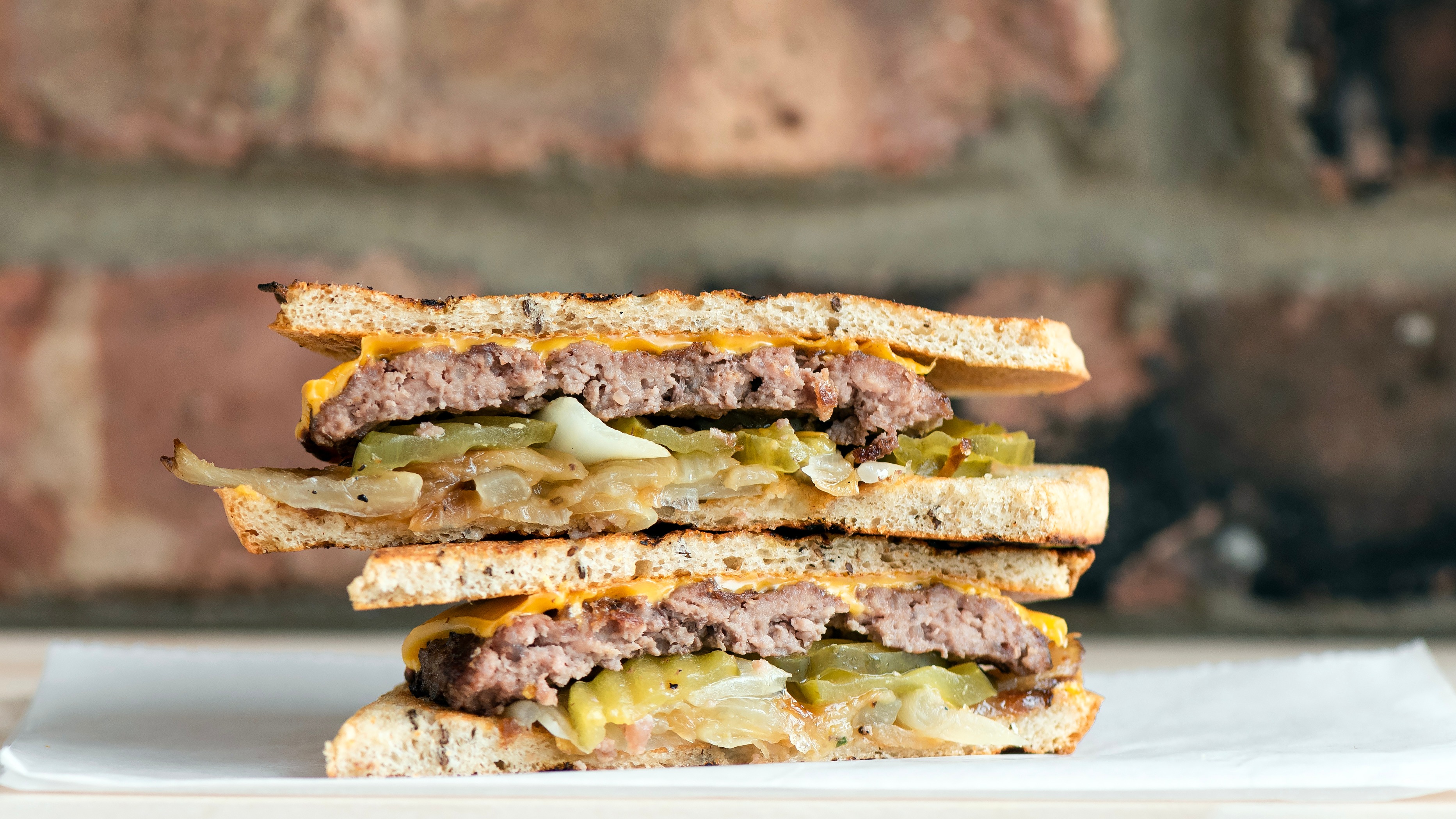 Order 1/4 Pound Patty Melt food online from Hub's store, Chicago on bringmethat.com