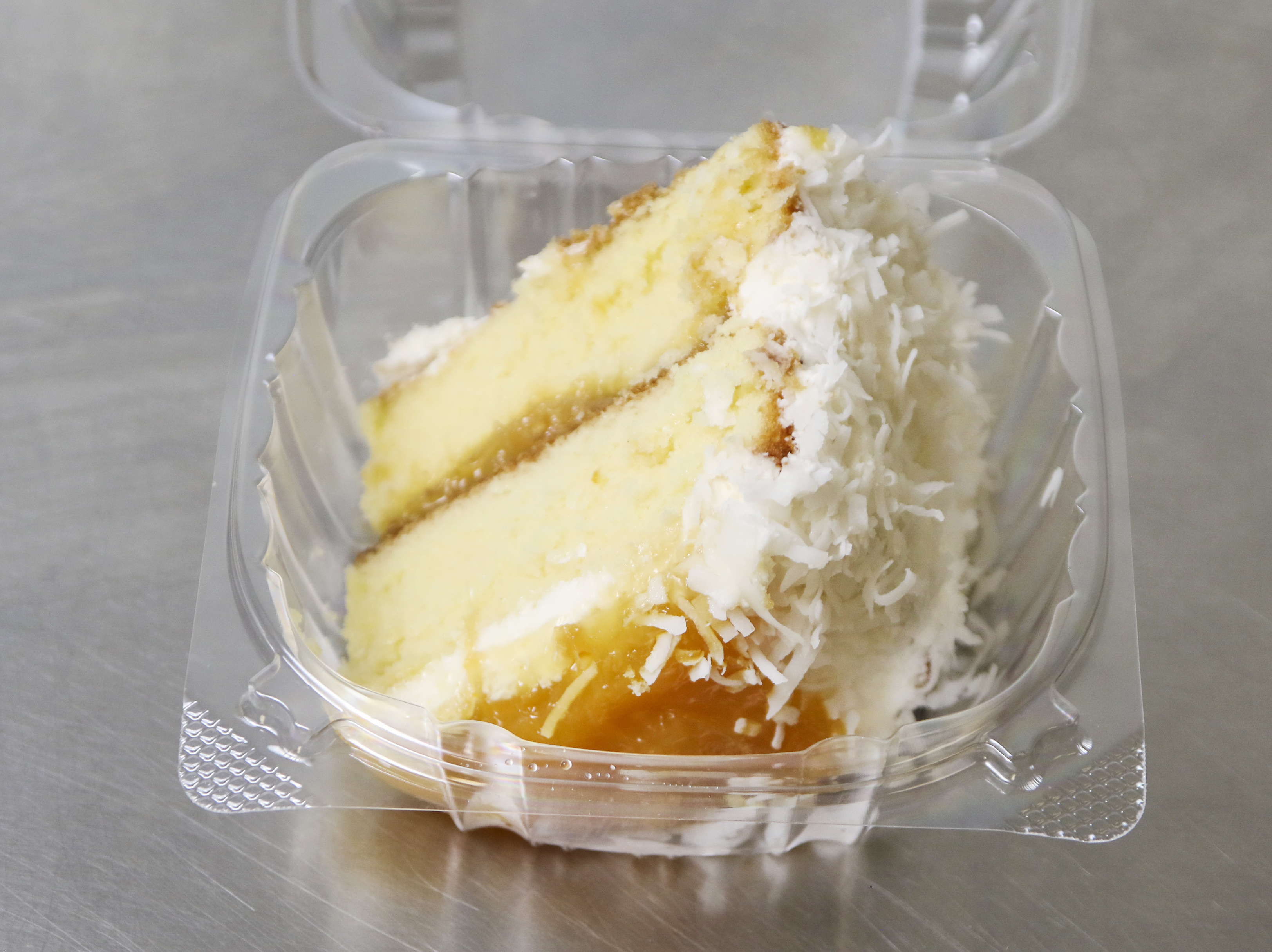 Order Cake food online from Motown Fish & Shrimp store, Clinton Township on bringmethat.com