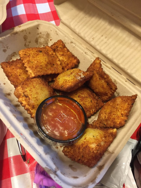 Order 3. Toasted Ravioli food online from The Pizza House store, Hayward on bringmethat.com