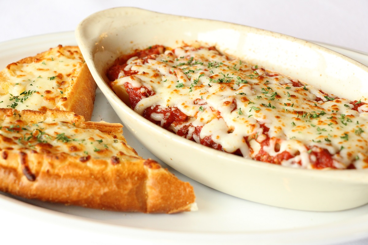 Order Lasagna food online from Palio Pizza Cafe store, Fort Worth on bringmethat.com