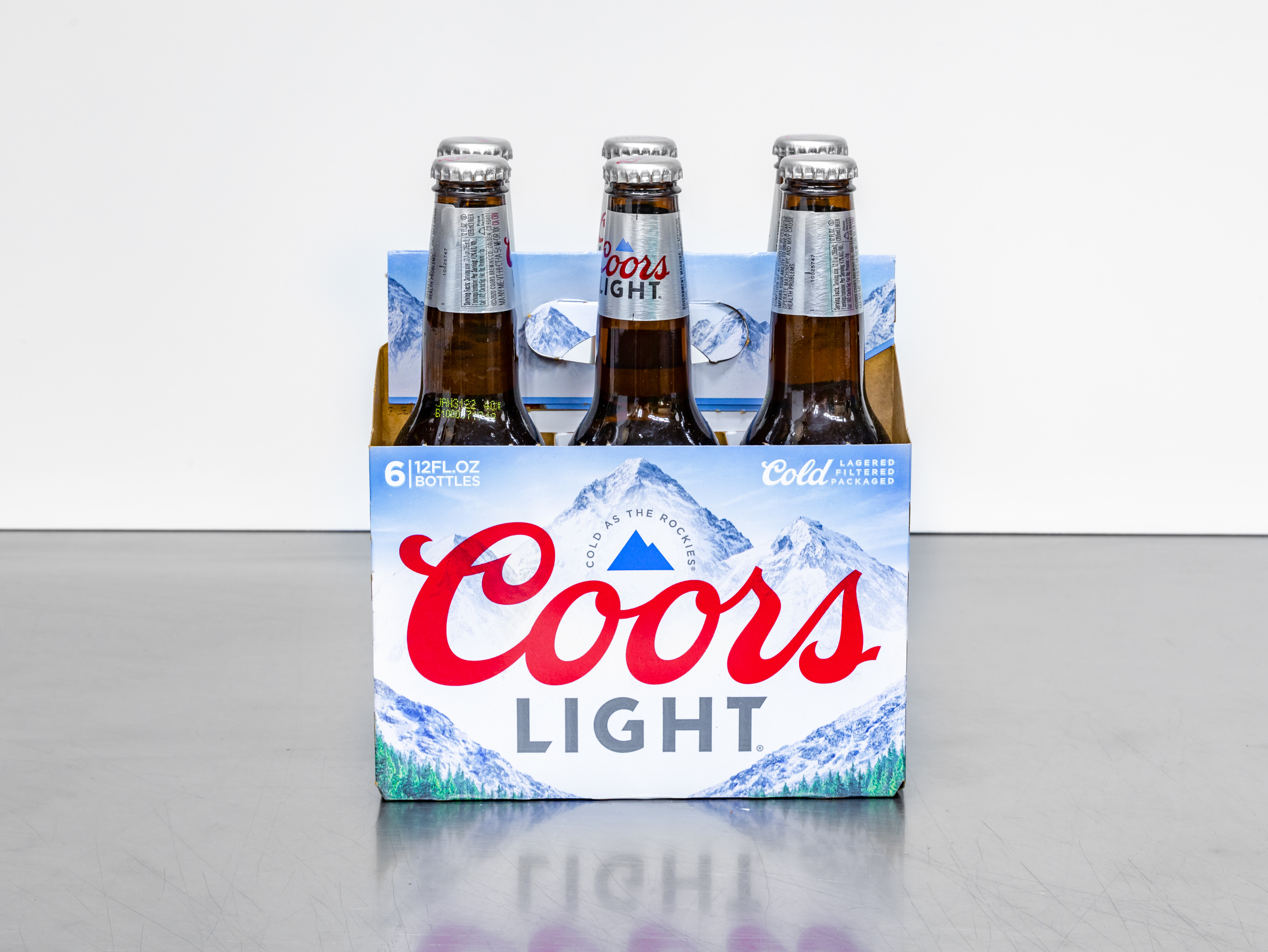 Order Coors Light 6 12 oz. Bottles food online from In The Zone Vi store, Apache Junction on bringmethat.com