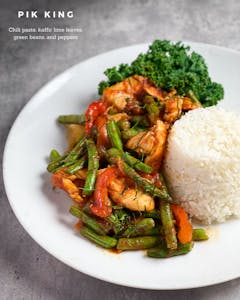 Order Pik King food online from Cha Yen Thai Cookery store, Watertown on bringmethat.com