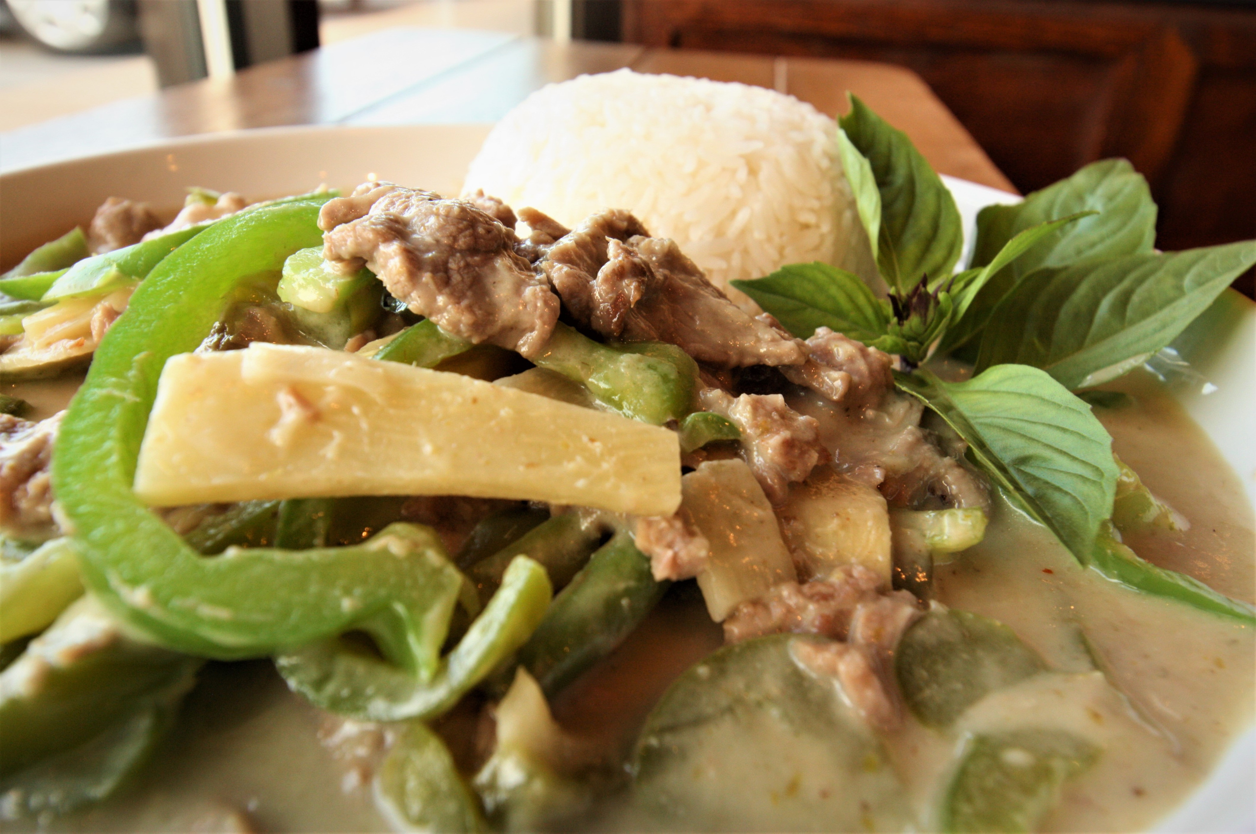 Order C2 Green Curry (Kang Kiew Wan) food online from Thai-D store, Marion on bringmethat.com