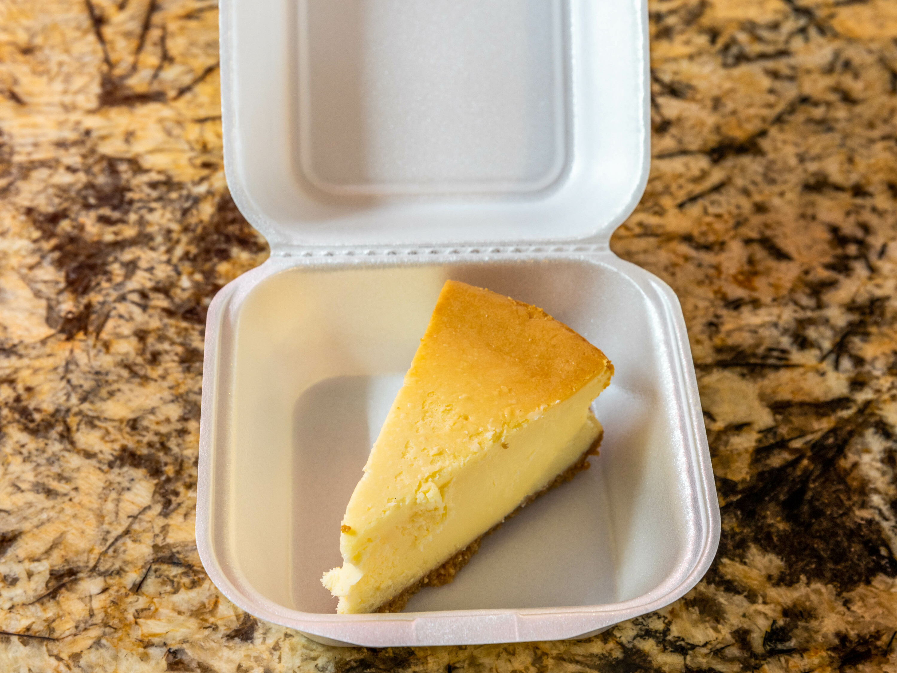 Order Cheese Cake food online from Midtown Bar & Grill store, Houston on bringmethat.com