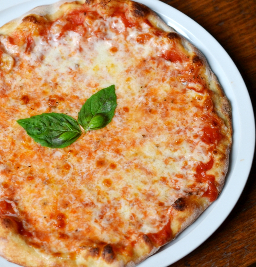 Order Regular Cheese Pizza food online from Danny's pizzeria ii store, Brooklyn on bringmethat.com