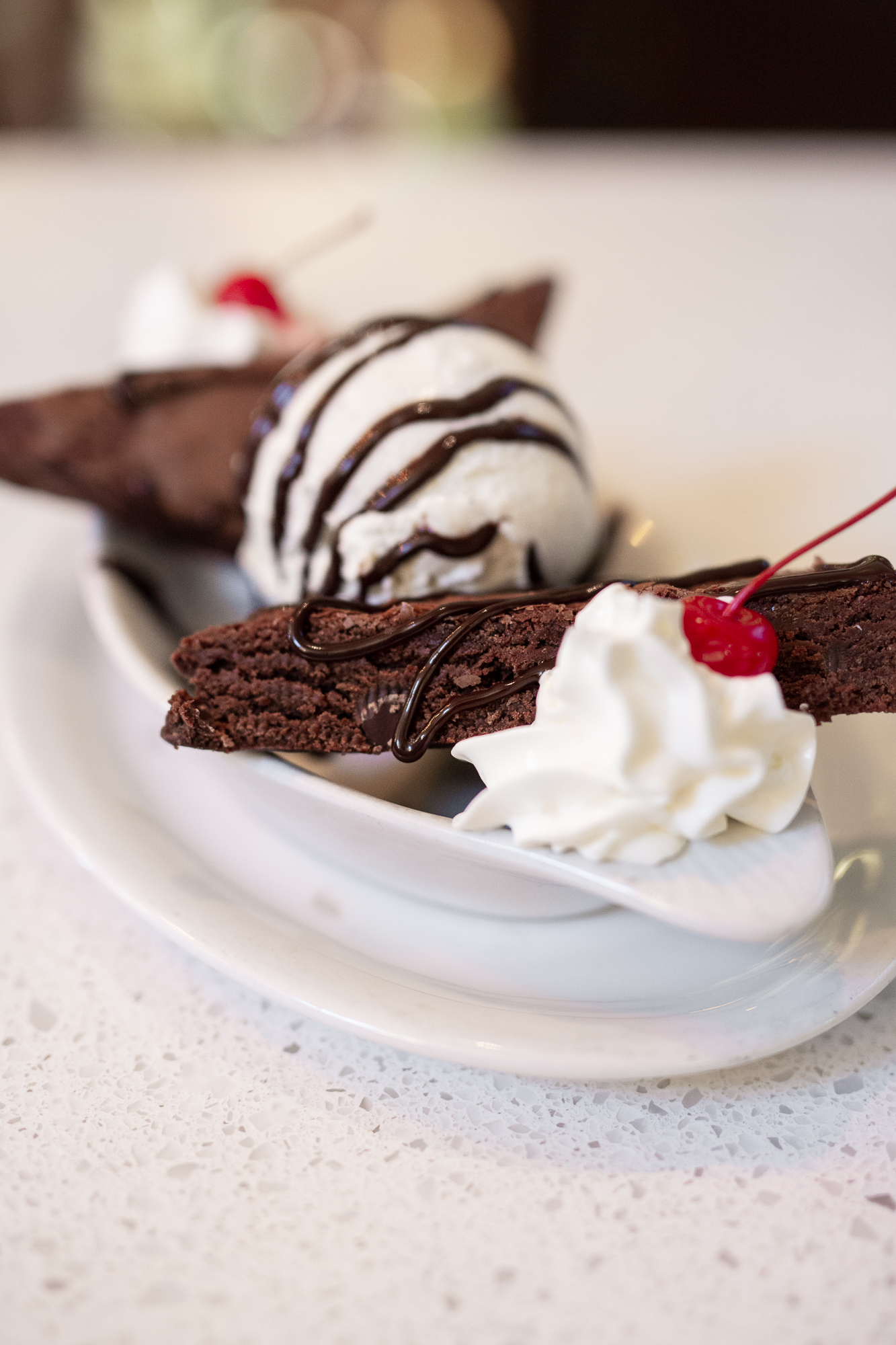 Order Triple Chocolate Brownie Sundae food online from Back Nine Grill & Bar store, Santa Cruz on bringmethat.com
