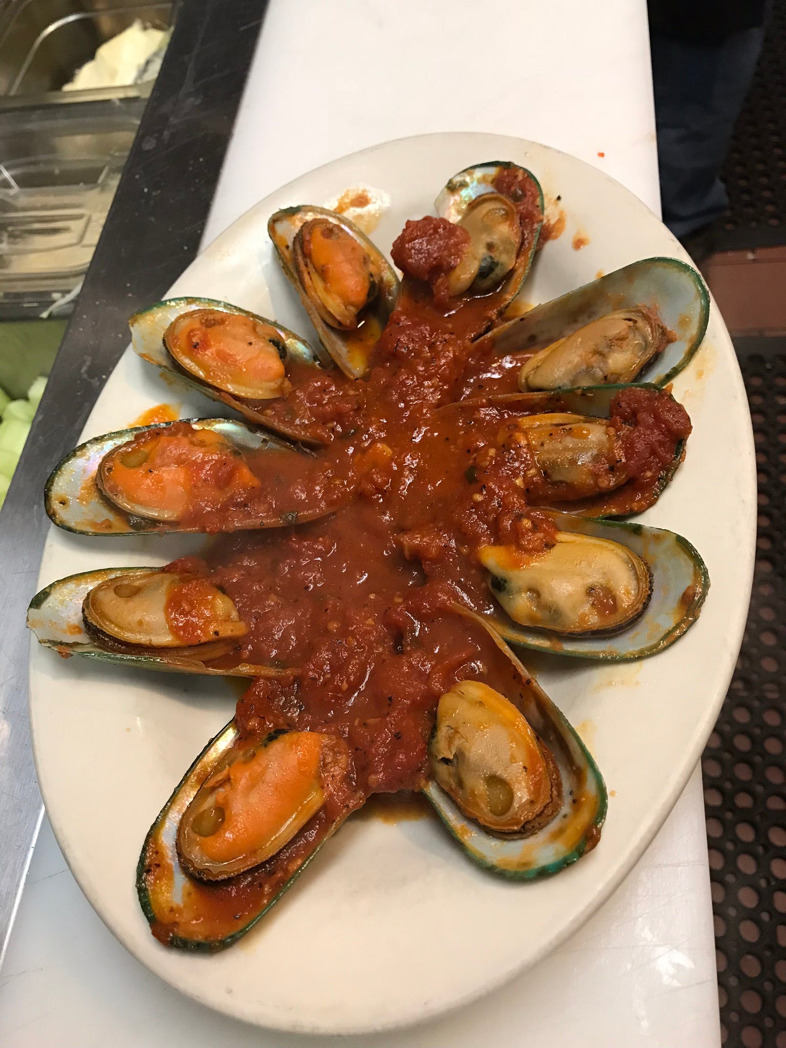 Order Mussels Marinara - Entree food online from Michelangelo's Pizza store, East Brunswick on bringmethat.com
