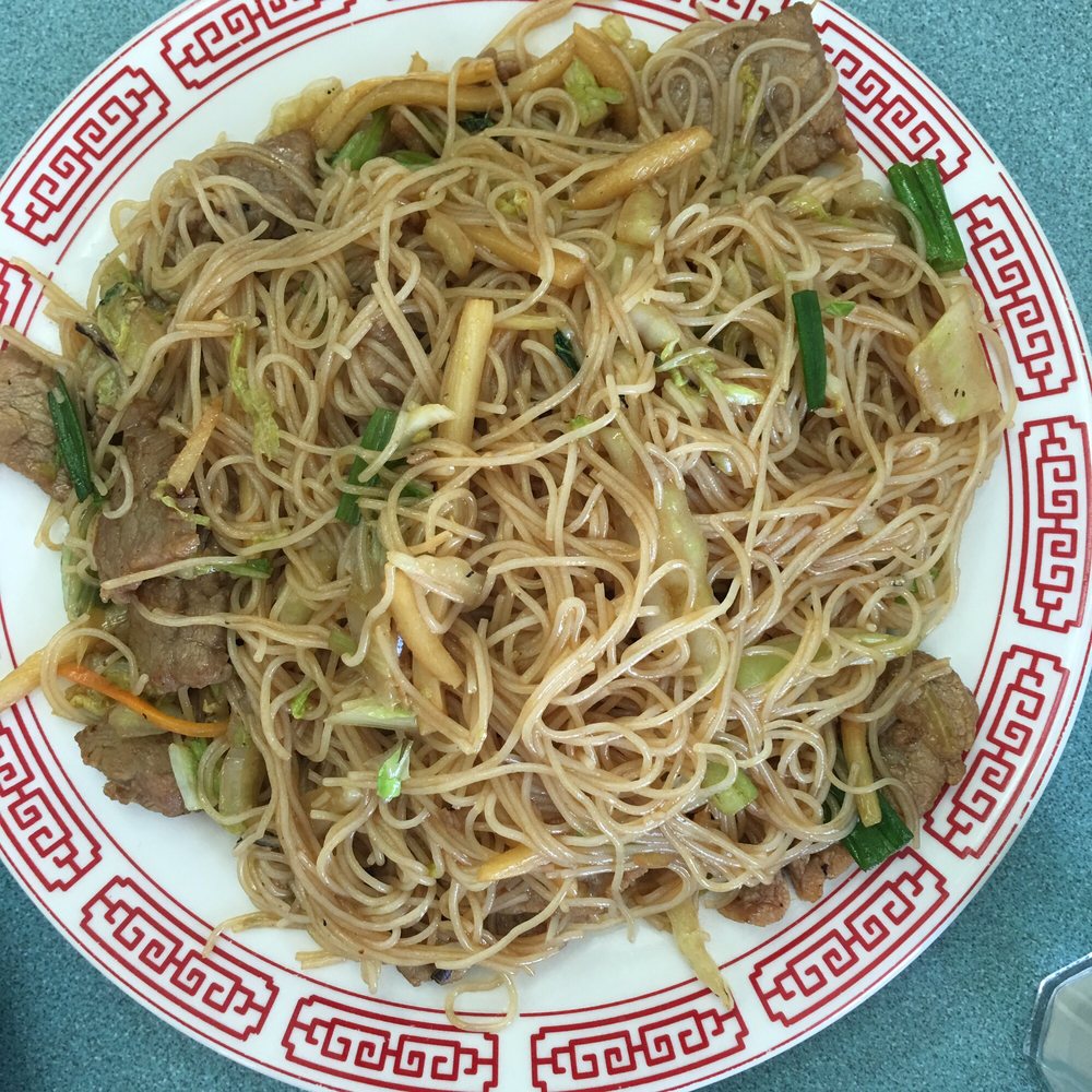 Order 32. Beef Mei Fun Noodle food online from Jade Express Chinese Restaurant store, Shreveport on bringmethat.com