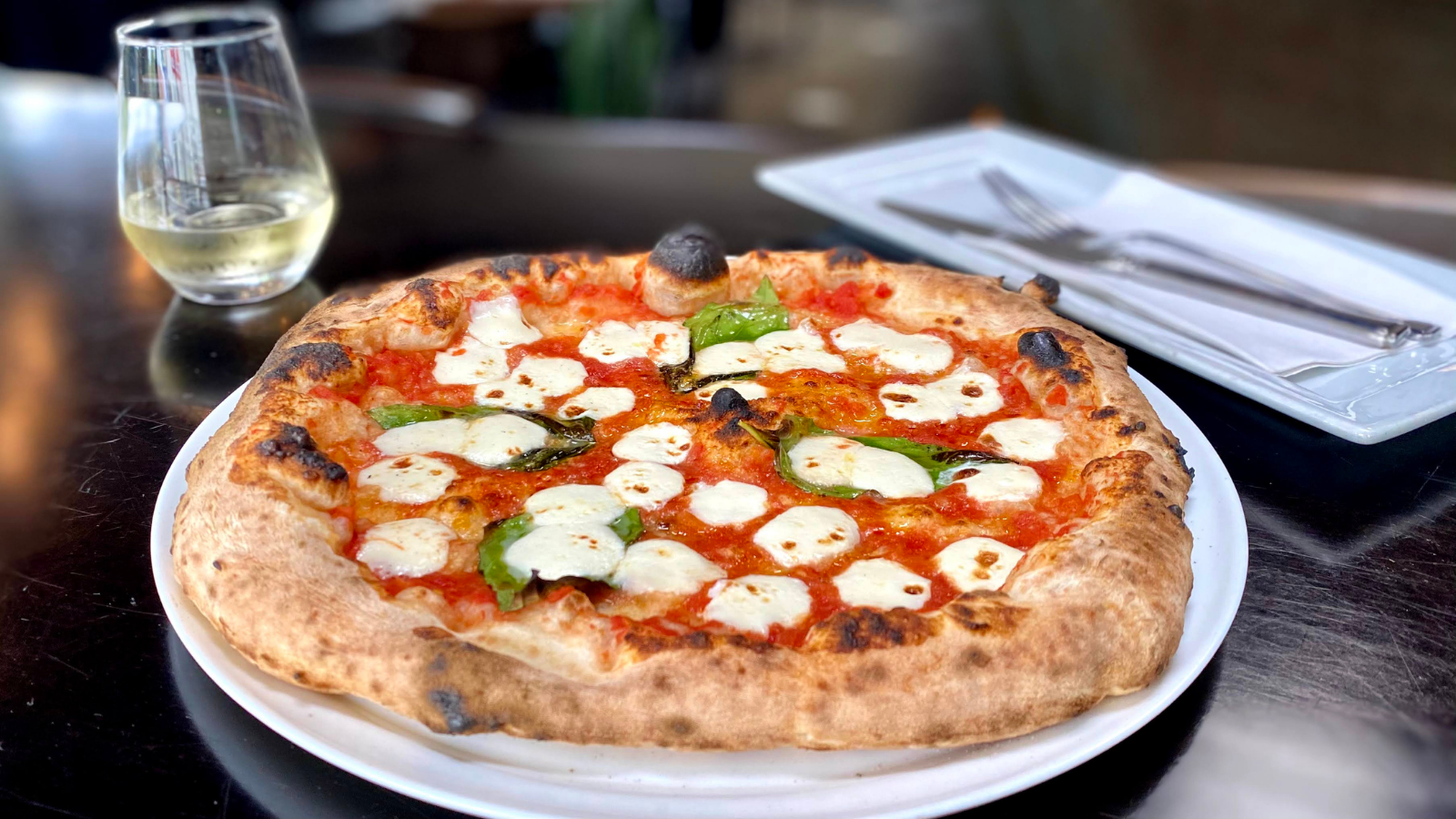 Order The Margherita Pizza food online from Midici Wood Fired Pizza store, Ventura on bringmethat.com