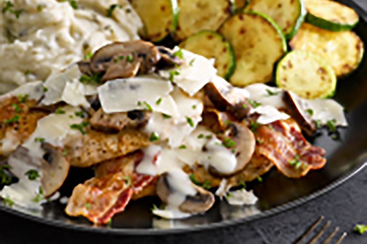 Order Asiago Bacon Chicken food online from Ruby Tuesday store, Florence on bringmethat.com