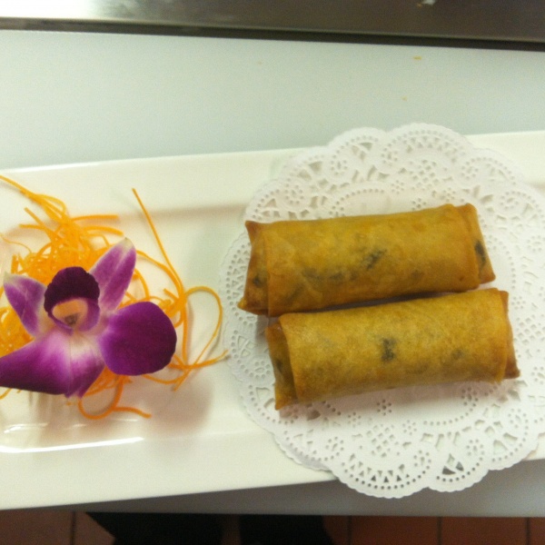 Order 7. Vegetable Spring Roll 2 Pieces food online from Tasty Fusion store, Lyndhurst on bringmethat.com