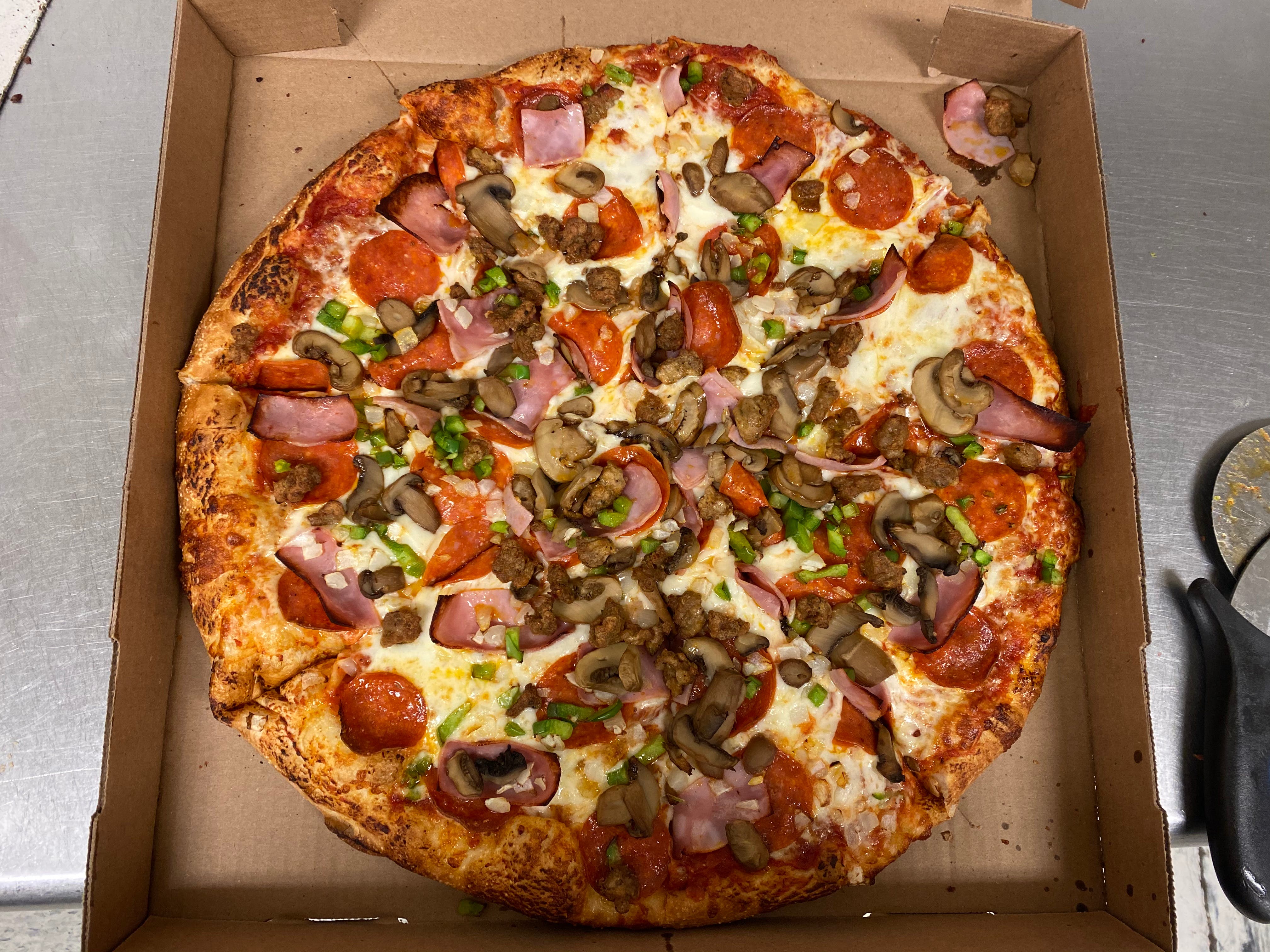 Order Meat Lovers Pizza - Small 10" food online from Penny Five Star Pizza store, Lake Odessa on bringmethat.com