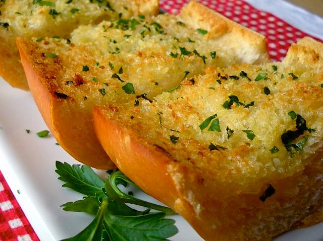 Order Garlic Bread food online from Cafe Tivoli Restaurant store, Ridgefield on bringmethat.com