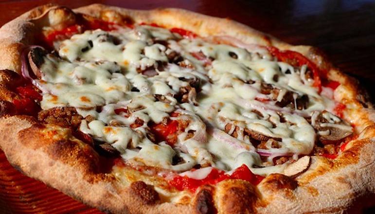 Order Classic food online from Smokin' Oak Wood-Fired Pizza &amp; Taproom store, Omaha on bringmethat.com