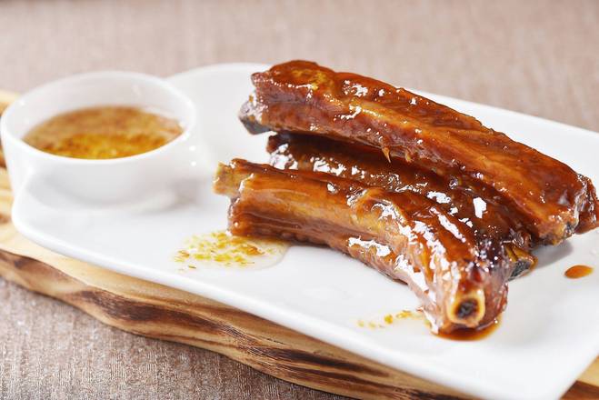 Order Ribs with Osmanthus Sugar food online from Fire Stone Chinese Cusine store, Kennesaw on bringmethat.com