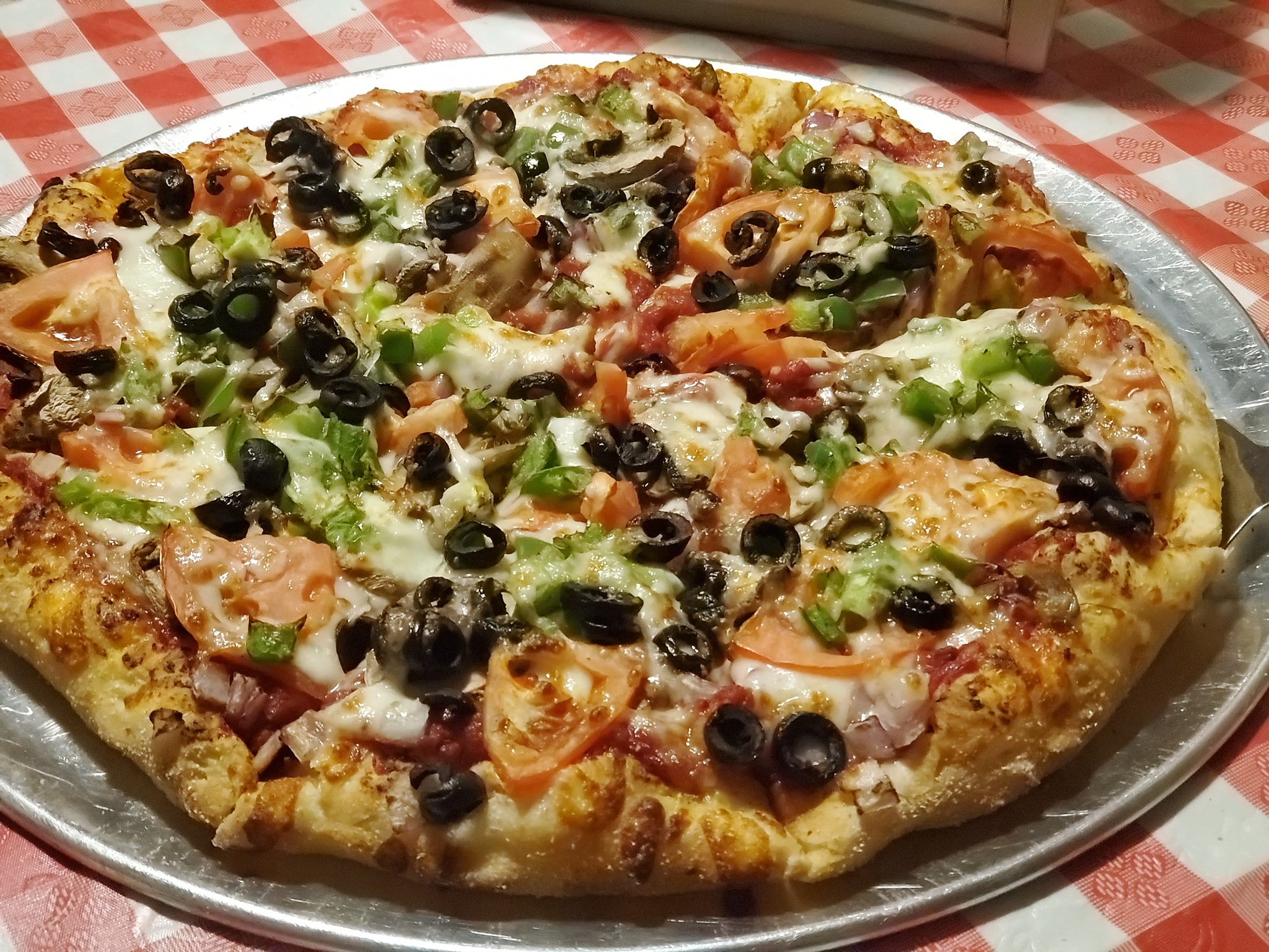 Order 12" Veggie Pizza food online from Danny Mac Pizza store, Louisville on bringmethat.com