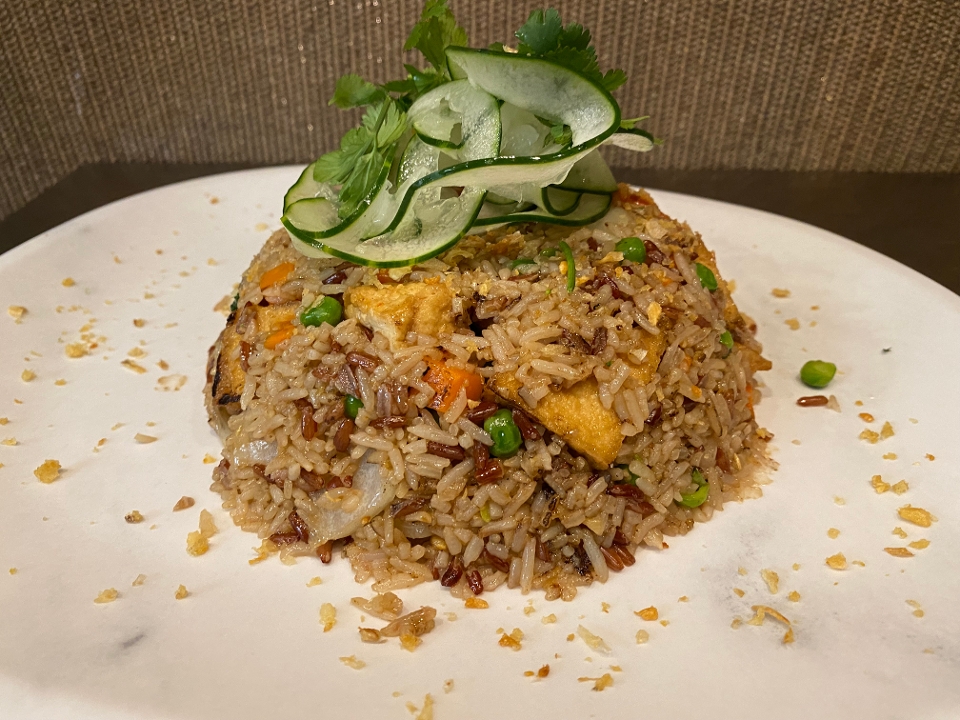 Order SIAMESE FRIED RICE food online from Aaharn 56 Thai Cuisine store, San Diego on bringmethat.com