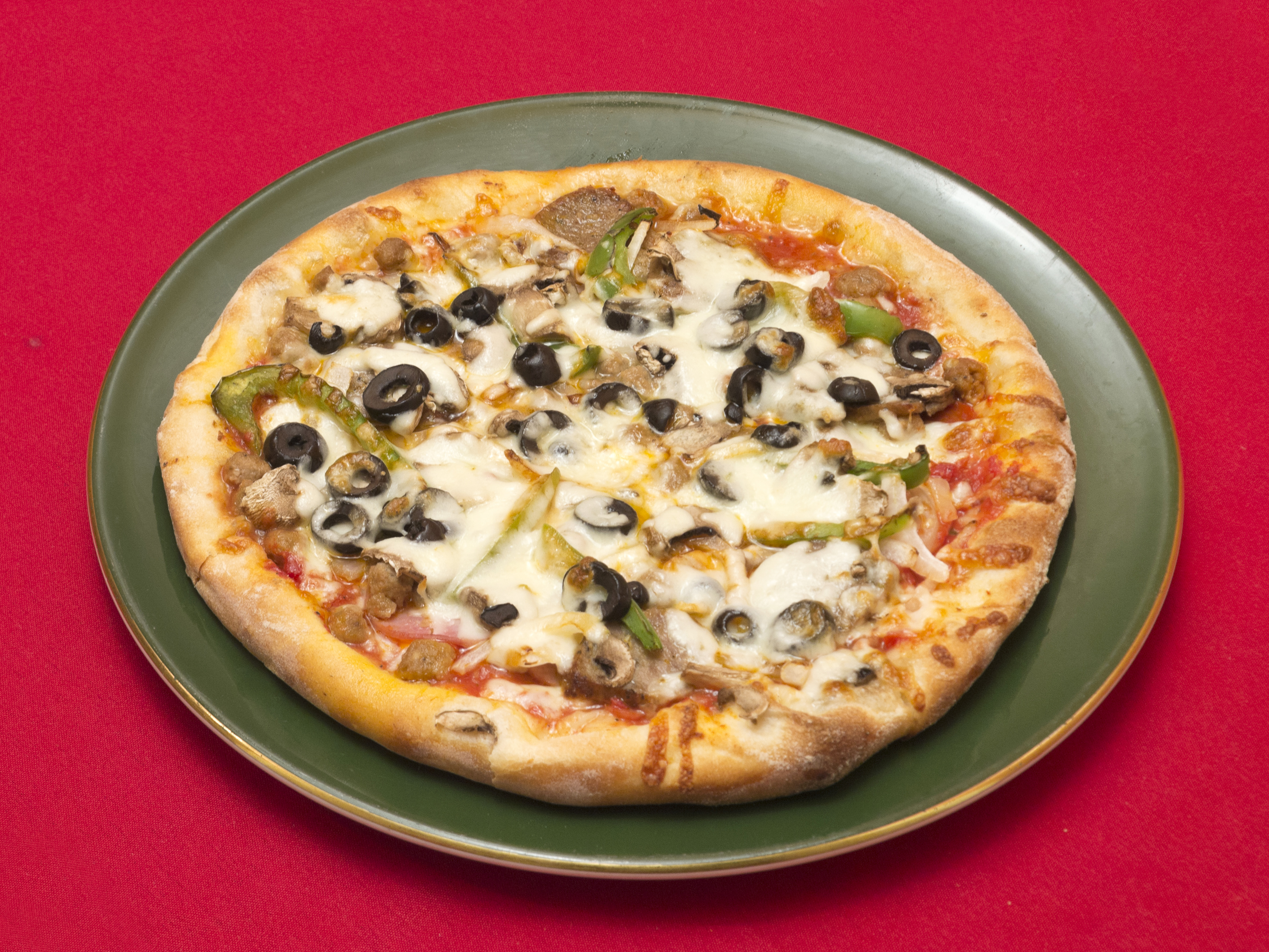 Order Supreme Pizza food online from Portofinos store, Waco on bringmethat.com