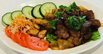 Order V4. Vietnamese Steak - Bo Luc Lac  food online from Boba Tea Cafe store, Niagara Falls on bringmethat.com