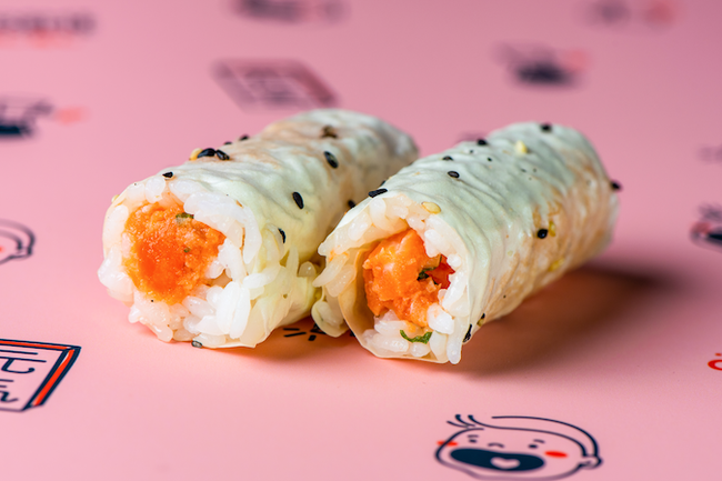 Order The Original Spicy Tuna Handroll food online from Krispy Rice store, Chicago on bringmethat.com
