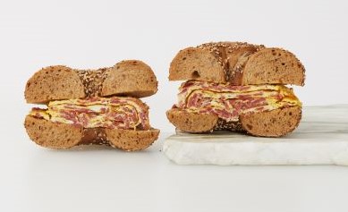 Order Hebrew National Salami Omelette on a Bagel food online from Murray's Bagels store, New York on bringmethat.com