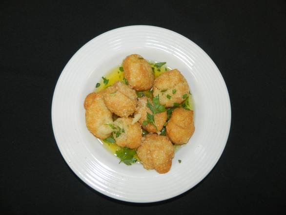 Order Garlic Knots food online from Casa! Ristorante store, FORT WAYNE on bringmethat.com