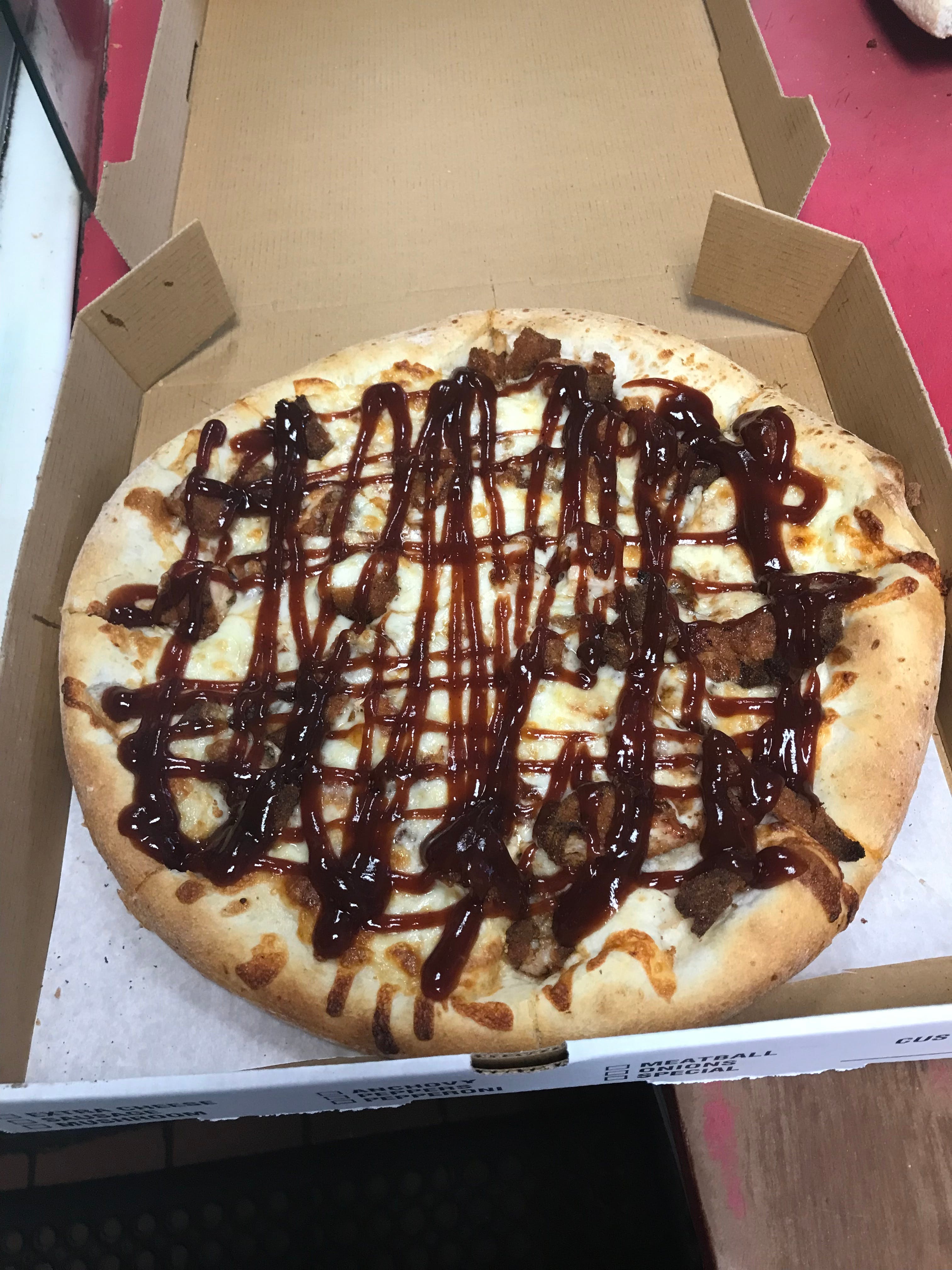 Order BBQ Chicken Pizza - Personal 12" food online from Badabing Pizzeria store, Middletown on bringmethat.com