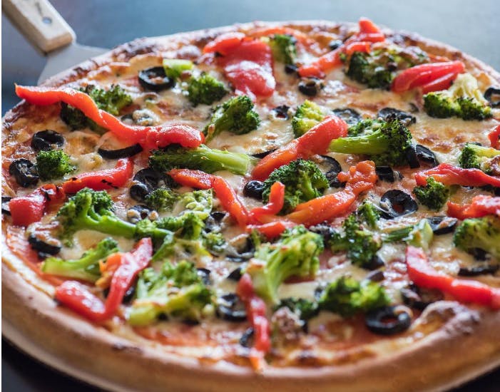 Order Vegetarian Pizza - Small 10'' (8 Slices) food online from Pizza House store, Bristol on bringmethat.com