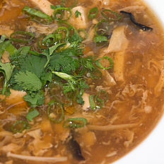Order Hot and Sour Soup Quart 大酸辣汤 food online from Jin's Fine Asian Cuisine store, Brookline on bringmethat.com