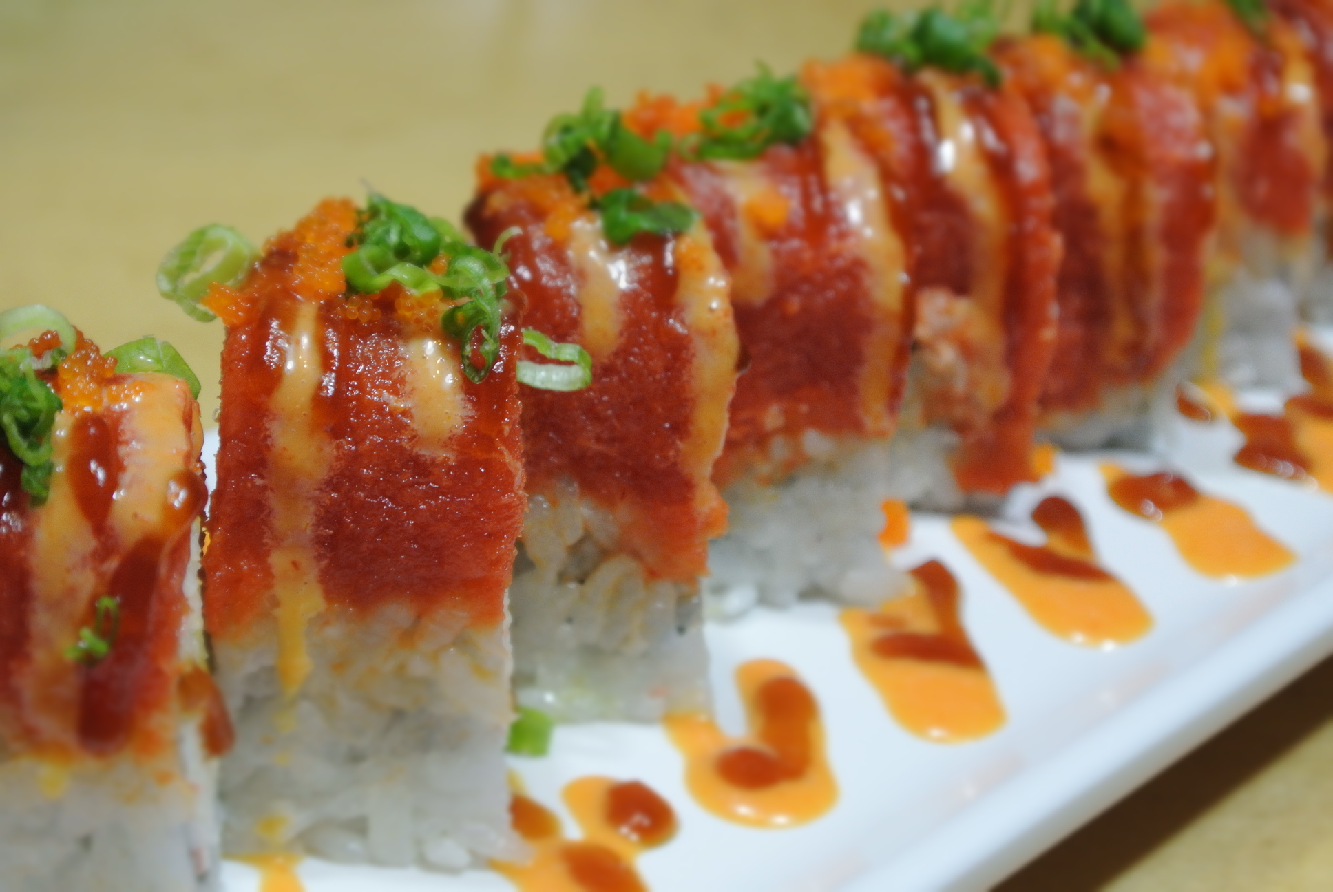 Order Hot Night Roll food online from Tokyo Roll And Noodle store, Chino Hills on bringmethat.com