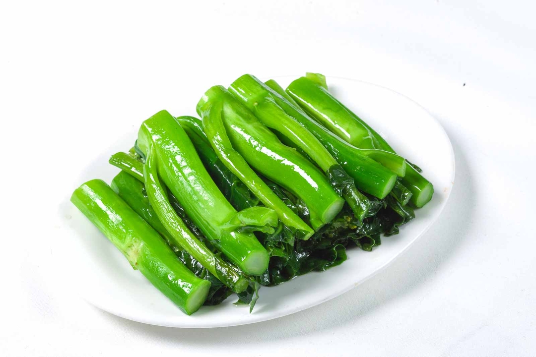Order Broccoli w/ Oyster Sauce 蠔油芥蘭 (小) food online from Furama store, Chicago on bringmethat.com