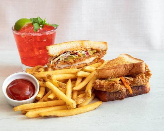 Order Spicy Chicken Sandwich food online from Cinepolis store, Dallas on bringmethat.com