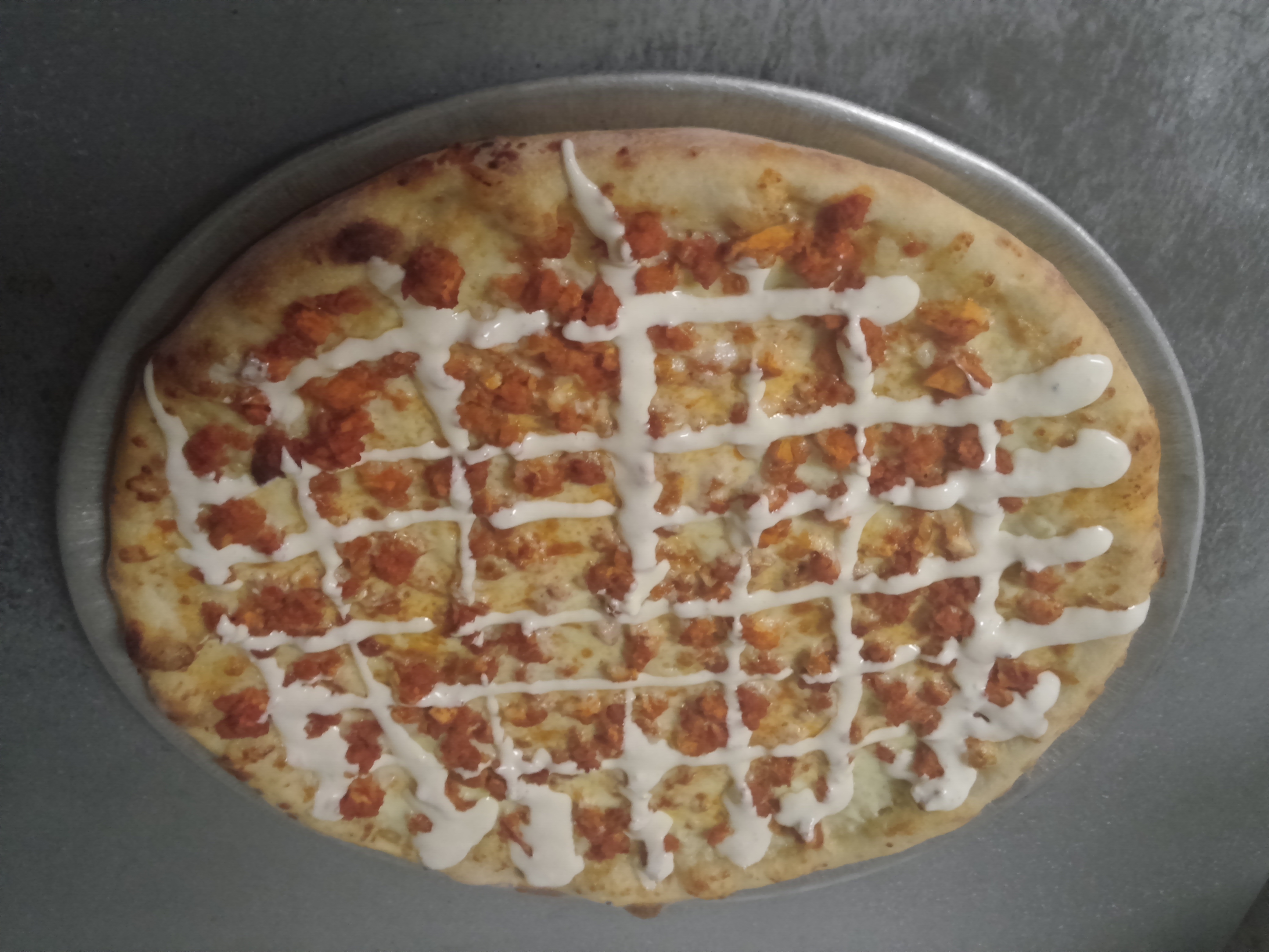 Order 6 Cut BBQ Pulled Pork Pizza w/ Ranch Dressing ( if you like ) Feeds 2/3 food online from Jonathan Pizza store, Albany on bringmethat.com