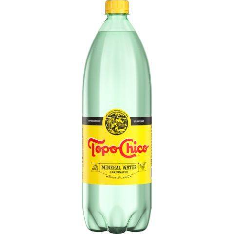 Order Topo Chico Mineral Water 1.5L food online from 7-Eleven store, Del Rio on bringmethat.com