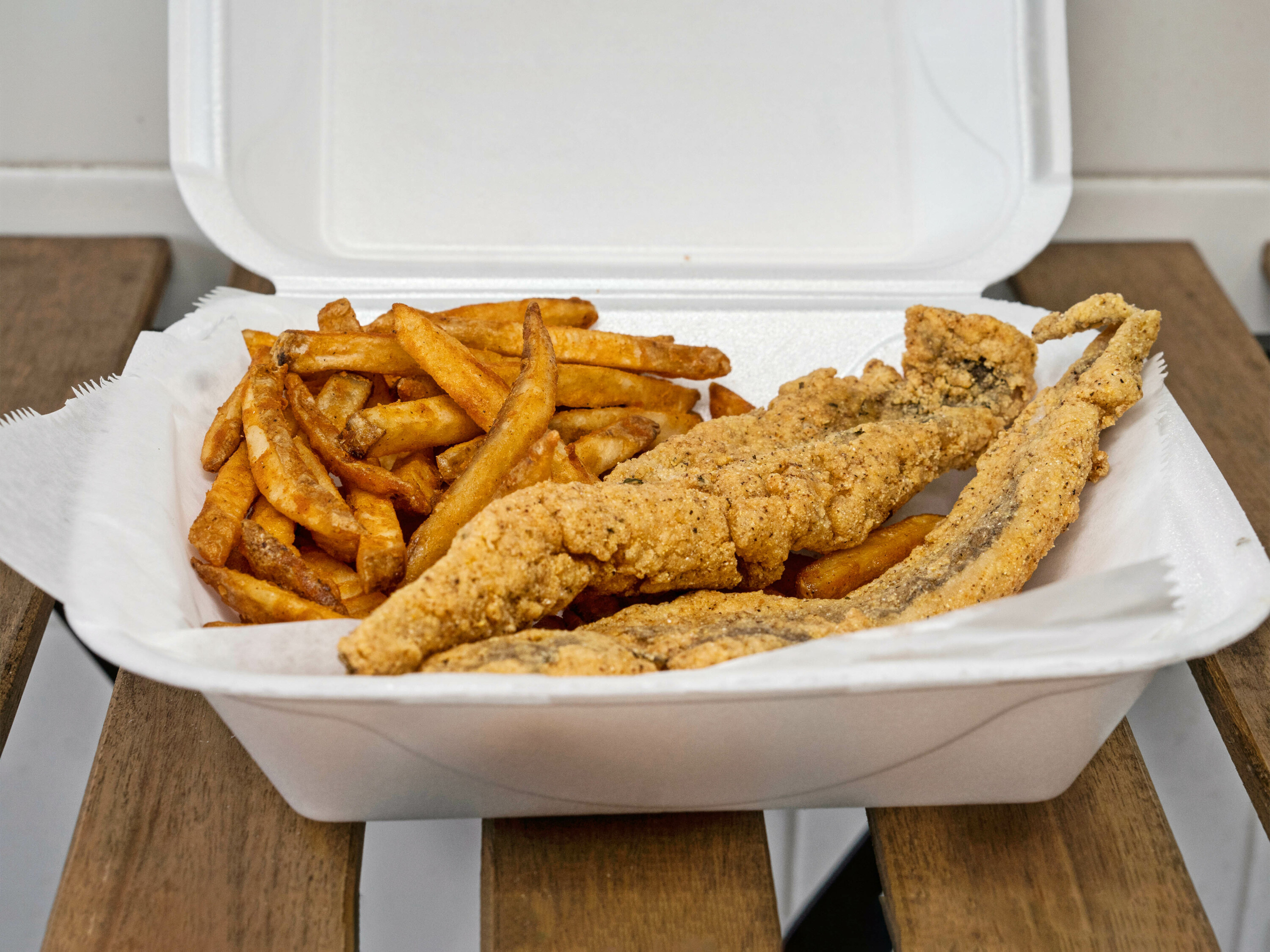 Order #1) 2 Pc. Whiting Fillet Combo food online from Luna's Chicken N Seafood store, Kansas City on bringmethat.com