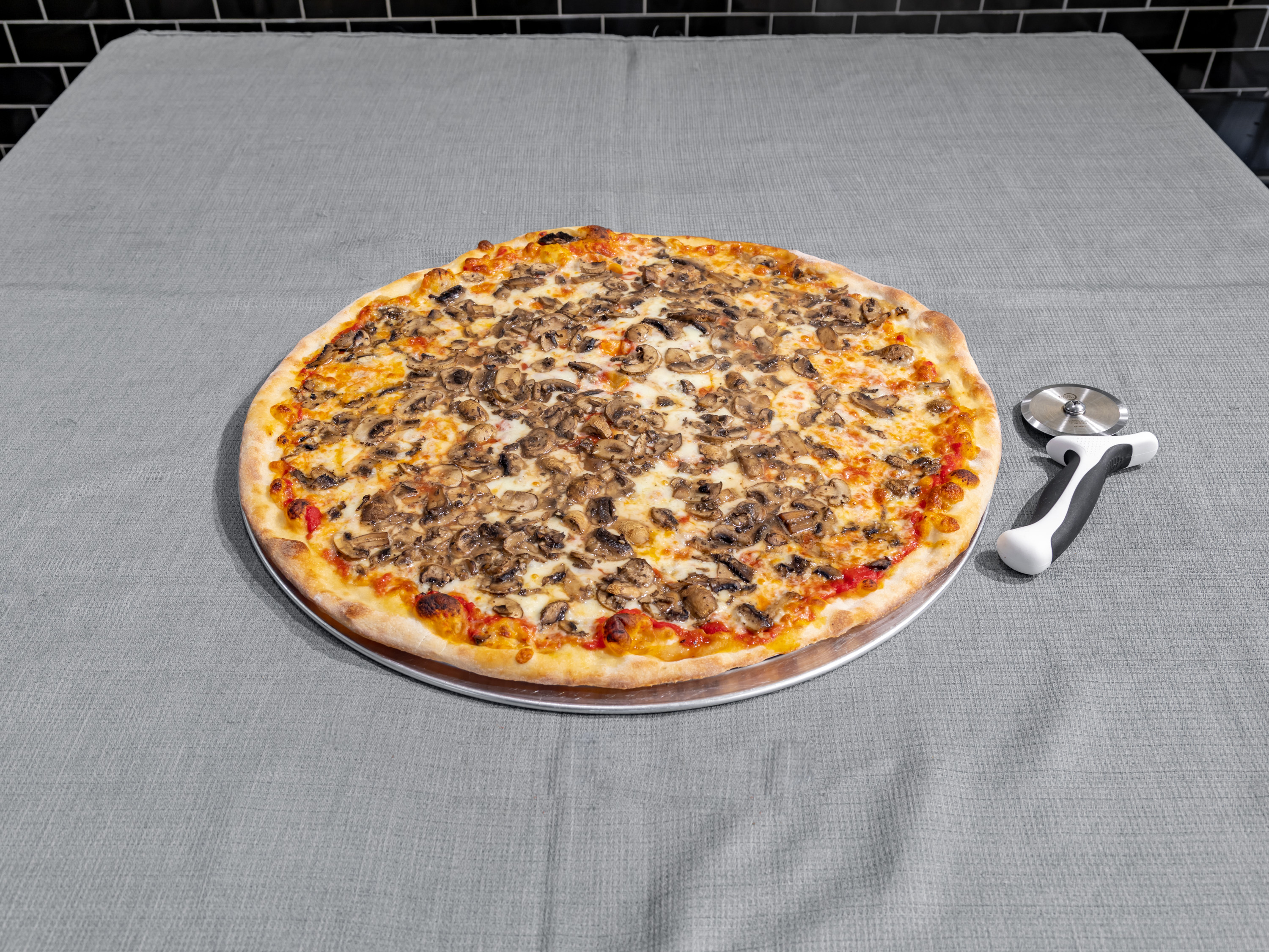 Order Mushroom Pizza Pie food online from Carnegie Pizza store, New York on bringmethat.com