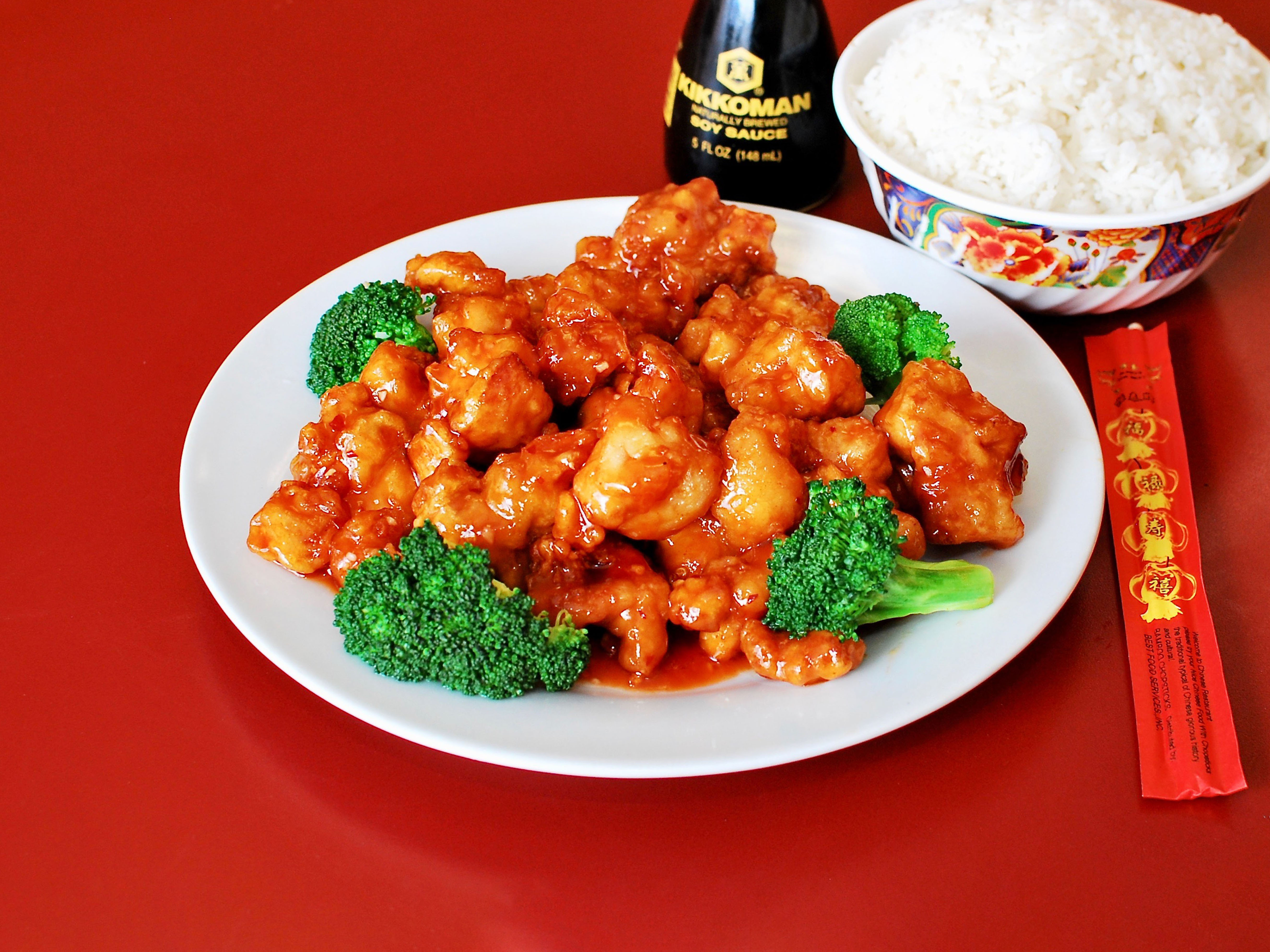 Order General Tso's Chicken food online from Little kitchen store, Chicago on bringmethat.com