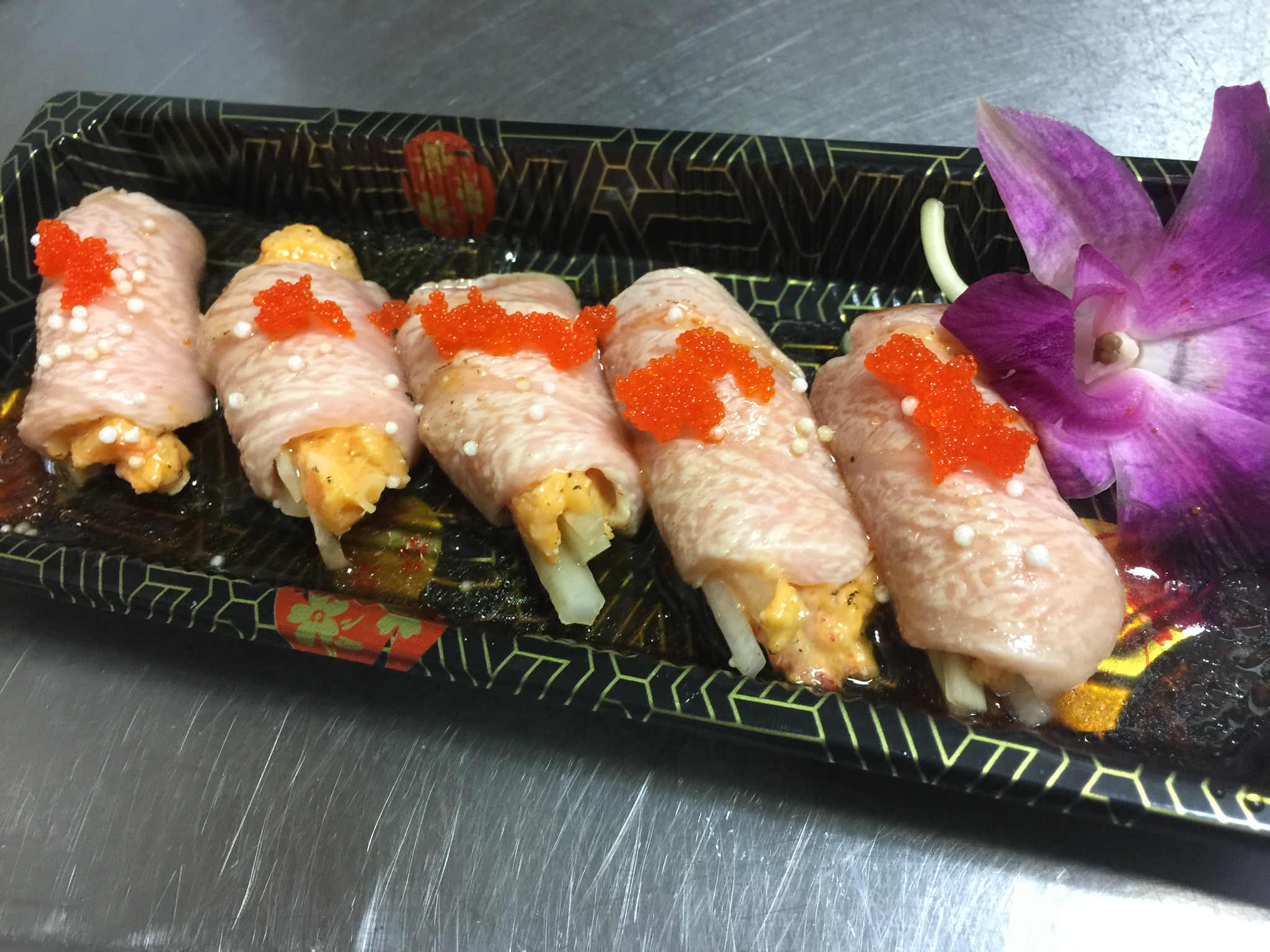 Order Tuna Carpaccio food online from Oishi Sushi store, Hackensack on bringmethat.com