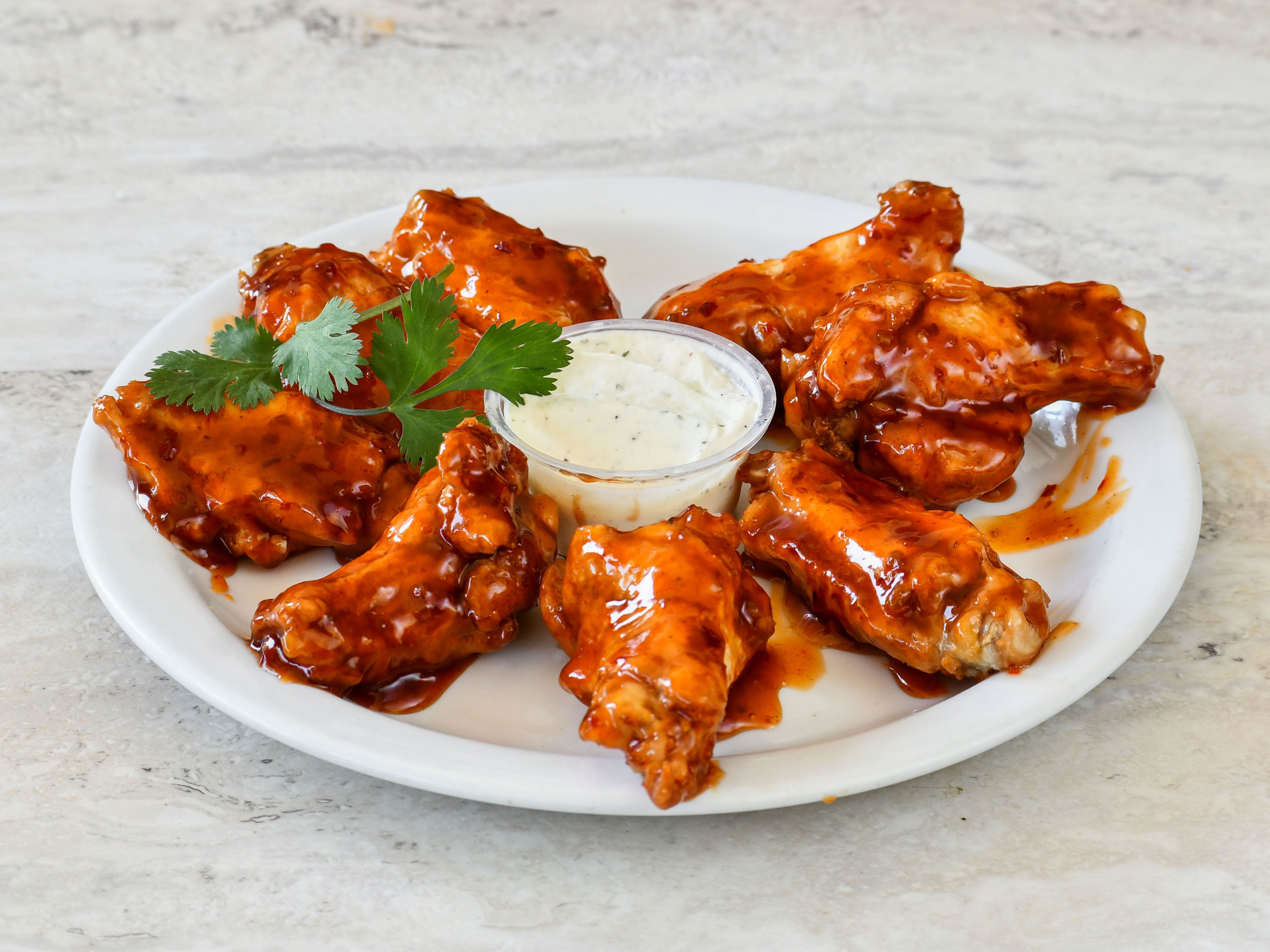 Order Thai Chili Wings food online from Wing Nuts! store, San Mateo on bringmethat.com