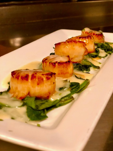 Order Fresh Seared Sea Scallops food online from Two Steps Downtown Grille store, Danbury on bringmethat.com