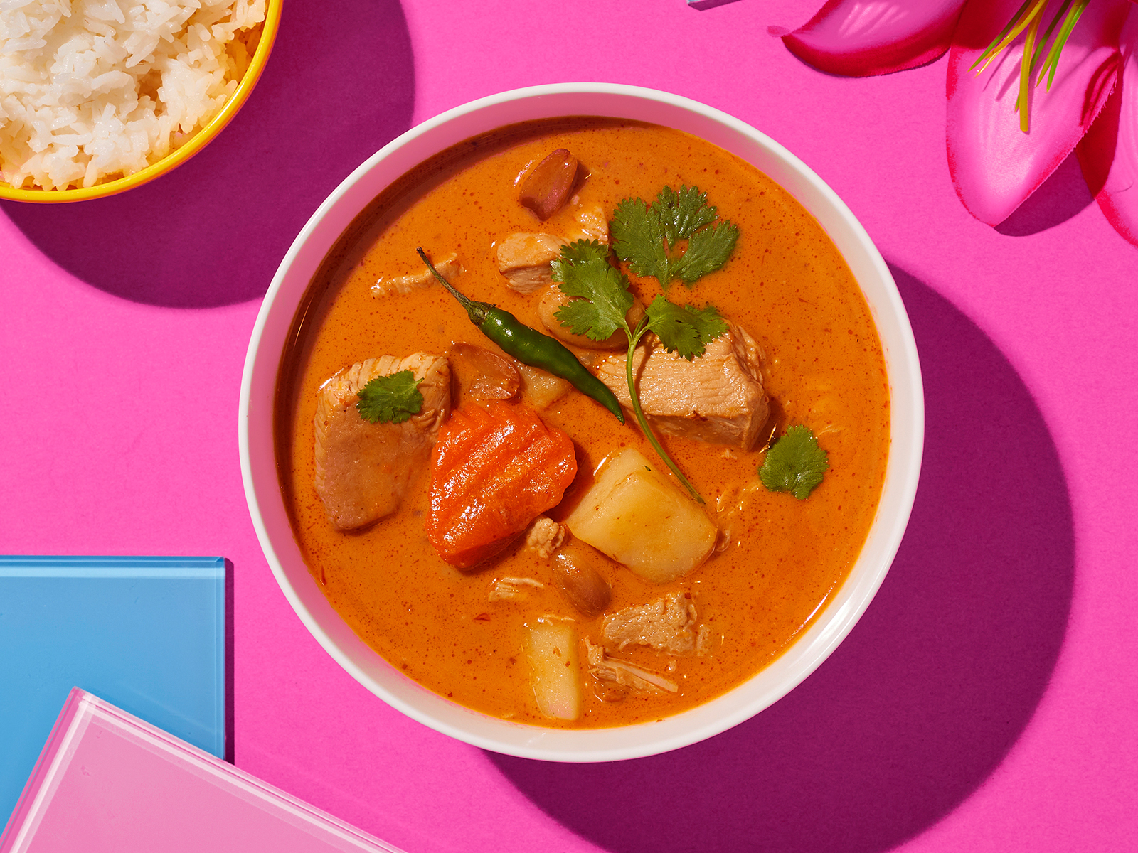 Order MASSAMAN CURRY food online from Thai Pastry & Restaurant store, Chicago on bringmethat.com