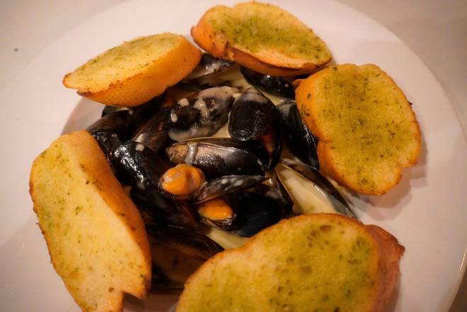 Order Mussels food online from Hasta La Pasta store, Katy on bringmethat.com