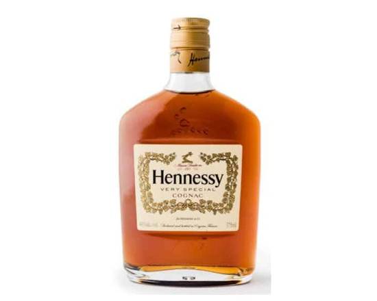 Order Hennessy VS, 375mL cognac (40.0% ABV) food online from Central Liquor Market store, Los Angeles on bringmethat.com