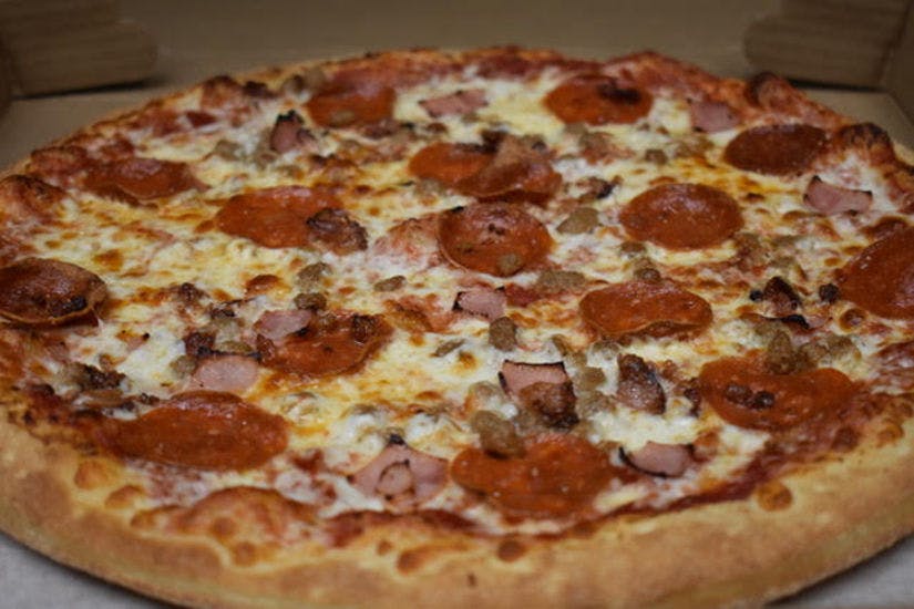 Order Meat Supreme Pizza - Personal 10" food online from Primo Pizza store, Fredericksburg on bringmethat.com
